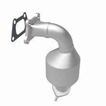 Cargar imagen en el visor de la galería, Magnaflow Conv DF 10-11 Equinox 3.0L Underbody