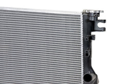 Cargar imagen en el visor de la galería, aFe BladeRunner OER Series Radiator 07-18 Jeep Wrangler (JK) V6-3.6/3.8L
