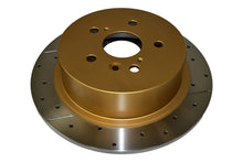 Cargar imagen en el visor de la galería, DBA 08-13 Toyota Highlander Rotor trasero perforado y ranurado serie Street
