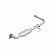 Cargar imagen en el visor de la galería, MagnaFlow Conv DF 00-04 Toyota Tundra V8 4.7L Gas