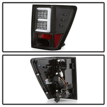 Cargar imagen en el visor de la galería, Spyder Jeep Grand Cherokee 05-06 Version 2 Light Bar LED Tail Lights - Black