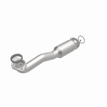 Cargar imagen en el visor de la galería, MagnaFlow 10-11 Honda CR-V California Catalytic Converter Direct Fit