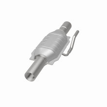 Cargar imagen en el visor de la galería, MagnaFlow Conv DF 95 Dodge Ram 2500Hd 5.9L/8.