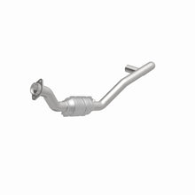 Cargar imagen en el visor de la galería, MagnaFlow Conv DF 04-05 Ram 1500 DS OEM