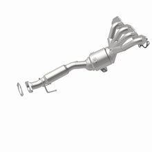 Cargar imagen en el visor de la galería, MagnaFlow 14-15 Ford Transit Connect OEM Grade Federal/EPA Compliant Manifold Catalytic Converter