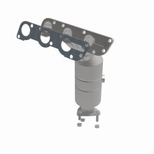 Cargar imagen en el visor de la galería, Magnaflow Conv DF 04-05 Suzuki Verona 2.5L