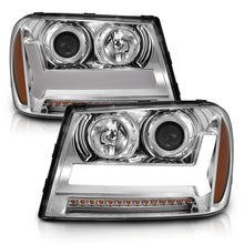 Cargar imagen en el visor de la galería, ANZO 2006-2009 Chevrolet Trailblazer Proyector Faros delanteros con diseño estilo tablón cromado con ámbar
