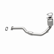 Cargar imagen en el visor de la galería, MagnaFlow Conv DF 02-03 Saturn Vue 3.0L Front