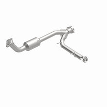 Load image into Gallery viewer, MagnaFlow Conv Direct Fit 05-06 Lincoln Navigator 5.4L w/ 3in Main Piping