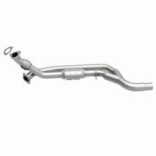 Cargar imagen en el visor de la galería, MagnaFlow Conv DF 96-97 Camaro 5.7L P/S