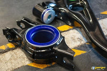 Cargar imagen en el visor de la galería, SuperPro 2016 Honda Civic EX Front Lower Control Arm Set w/ Bushings