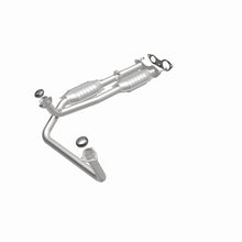Cargar imagen en el visor de la galería, MagnaFlow Conv DF GM Truck/Suv Dual Outlet 96