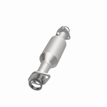 Cargar imagen en el visor de la galería, MagnaFlow California Direct-Fit Catalytic Converter 97-01 Honda CR-V L4 2.0L
