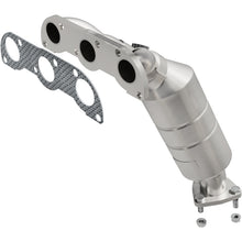 Cargar imagen en el visor de la galería, MagnaFlow Conv DF 04-05 Suz Verona2.5 Manifold Rear