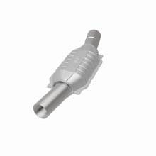 Cargar imagen en el visor de la galería, MagnaFlow Conv DF GM 25inch x 7inch x 4inch 2.5/2.5inch