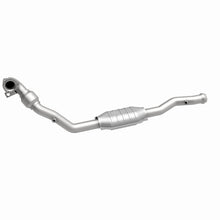 Cargar imagen en el visor de la galería, MagnaFlow Conv DF 1997 Volvo 850 2.3L Turbo
