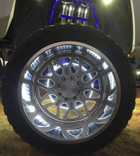 Cargar imagen en el visor de la galería, Oracle LED Illuminated Wheel Rings - White SEE WARRANTY