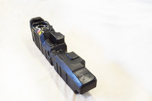 Cargar imagen en el visor de la galería, Titan Fuel Tanks 11-16 GM 2500/3500 57 Gal. Extra HD Cross-Linked PE XXL Mid-Ship Tank - Crew Cab SB