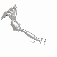 Cargar imagen en el visor de la galería, MagnaFlow 14-15 Ford Transit Connect OEM Grade Federal/EPA Compliant Manifold Catalytic Converter