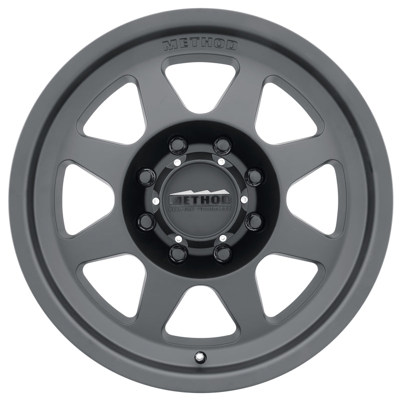 Method MR701 HD 18x9 +18 mm Offset 8x170 130,81 mm CB Rueda negra mate