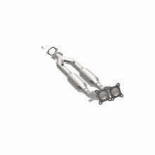 Cargar imagen en el visor de la galería, MagnaFlow Conv DF 99-01 Volvo S80 2.8L