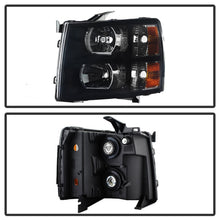 Cargar imagen en el visor de la galería, Xtune Chevy Silverado 07-13 Crystal Headlights Black Smoked HD-JH-CS07-AM-BSM