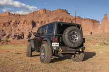 Cargar imagen en el visor de la galería, Rugged Ridge HD Bumper Rear 18-20 Jeep Wrangler JL