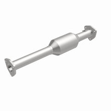Cargar imagen en el visor de la galería, MagnaFlow Conv DF 1996 Chevy Beretta 2.2L