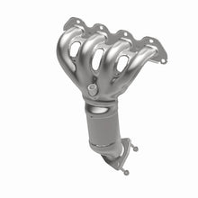 Cargar imagen en el visor de la galería, MagnaFlow CARB Compliant Manifold Catalytic Conv Direct Fit - 09-10 Chevrolet Aveo / Aveo5 L4 1.6L