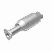 Cargar imagen en el visor de la galería, MagnaFlow Conv Saab 900 81-90 15.25X5X4 2/2