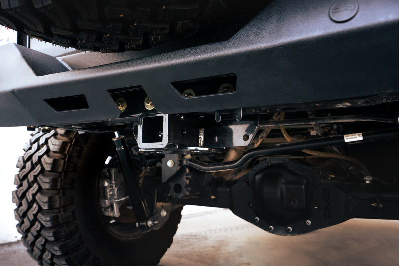 DV8 Offroad 07-21 Jeep Wrangler (JK/JL) Enganche atornillado sin luces