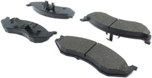 Cargar imagen en el visor de la galería, StopTech 92-01 Jeep Cherokee Street Performance Front Brake Pads