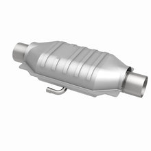 Cargar imagen en el visor de la galería, MagnaFlow Conv Universal 2.25in Inlet 2.25in Outlet 16in Length 6.375in Width