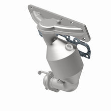 Cargar imagen en el visor de la galería, MagnaFlow Conv DF 08 Escape 3.0L Front Manifold OEM