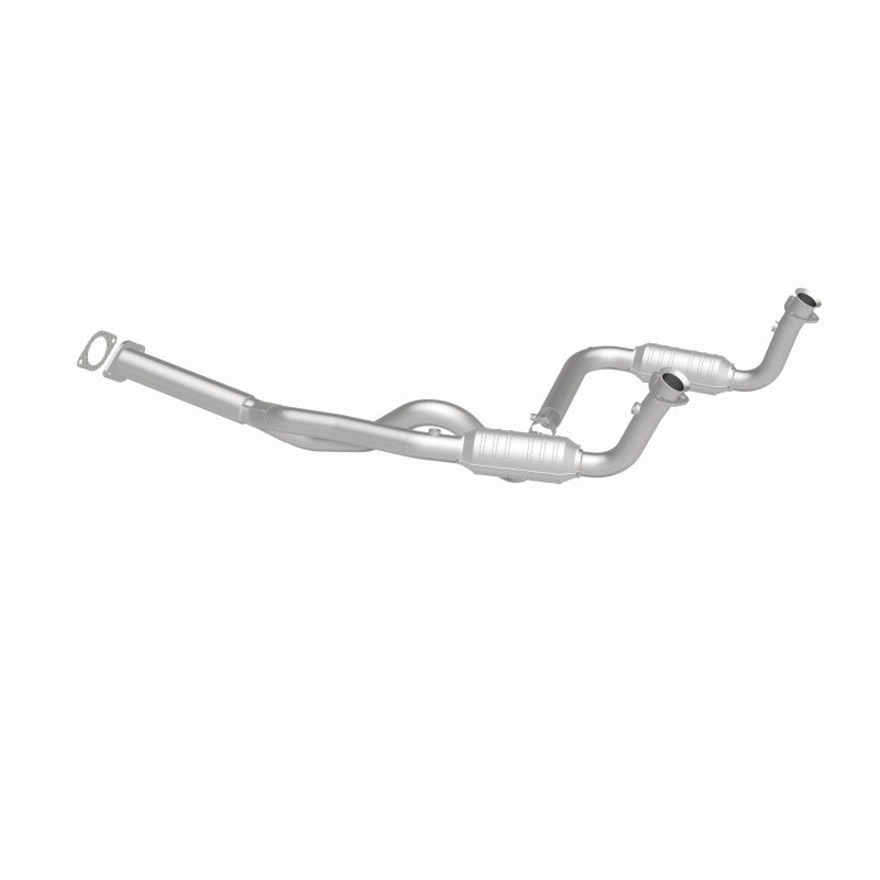 MagnaFlow Conv DF 2000 Chevrolet/GMC Express/Savana 1500/2500 5.7L a 8500 GVW