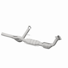 Cargar imagen en el visor de la galería, MagnaFlow Conv DF 04-06 Ford F-150 Pick Up (Exc Heritage) / 06 Lincoln Mark LT Truck Passenger Side
