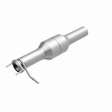 Cargar imagen en el visor de la galería, MagnaFlow Conv DF 03-05 Ford F250/350 SD 6.0