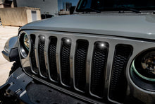 Cargar imagen en el visor de la galería, Oracle Pre-Runner Style LED Grille Kit for Jeep Wrangler JL - White SEE WARRANTY