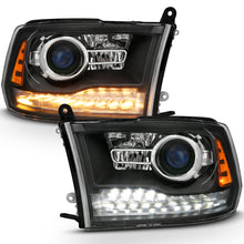 Cargar imagen en el visor de la galería, ANZO 2009-2018 Dodge Ram 1500 Proyector Faros delanteros estilo tablón Halo con interruptor negro mate