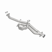 Cargar imagen en el visor de la galería, MagnaFlow Conv DF 01-03 Toyota Sienna 3.0L
