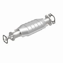 Cargar imagen en el visor de la galería, MagnaFlow Conv DF 05-10 Kia Sportage 2.7L