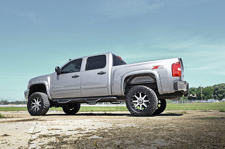 gm-fender-flares-painted_f-c10711-installed-rear_1.jpg