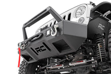 Cargar imagen en el visor de la galería, jeep-front-stubby-chrome-led-winch-bumper_11825-whitejk2.jpg