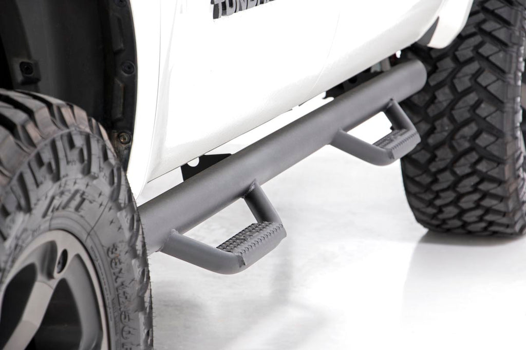 toyota-tundra-2012-stepzoom-studio.jpg